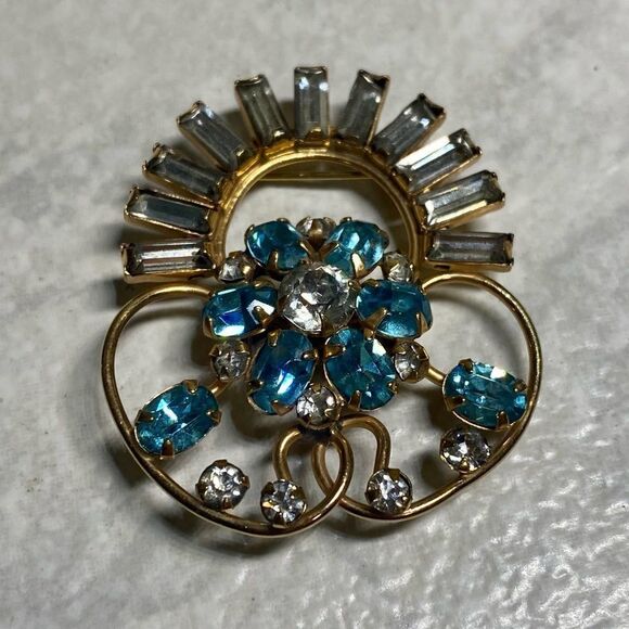 D’ERI Vintage aquamarine rhinestone set - Picture 2 of 6